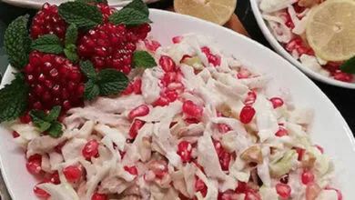 طرز تهیه سالاد انار و کلم برای مهمانی شب یلدا طرز تهیه سالاد انار و کلم برای مهمانی شب یلدا