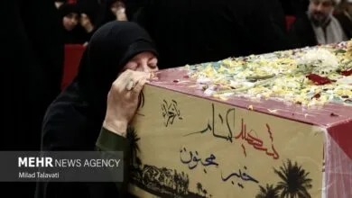 استقبال مردم لوندویل از پیکر پاک شهید گمنام استقبال مردم لوندویل از پیکر پاک شهید گمنام