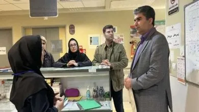سرپرست مدیریت درمان دانشگاه علوم پزشکی گیلان با حضور در بیمارستان شهید نورانی تالش پرونده نوزاد ۴۸ روزه فوت شده را مورد بررسی قرار داد سرپرست مدیریت درمان دانشگاه علوم پزشکی گیلان با حضور در بیمارستان شهید نورانی تالش پرونده نوزاد ۴۸ روزه فوت شده را مورد بررسی قرار داد