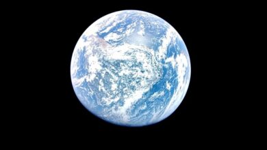 نمایی بی‌نظیر از خانه آبی ما از نگاه «شبح آبی»