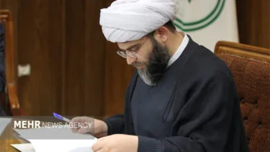 واکنش حجتالاسلام قمی به اظهارات سخیف یکی از مقامات کشورهای همسایه واکنش حجتالاسلام قمی به اظهارات سخیف یکی از مقامات کشورهای همسایه