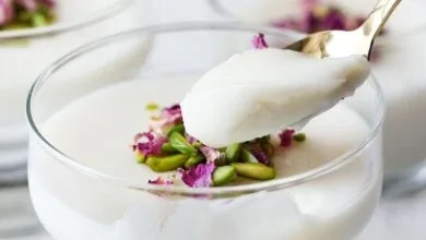 طرز تهیه فرنی؛ یک صبحانه عالی و مقوی