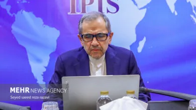 تختروانچی: آماده گفتگو در چارچوب برجام به منظور رفع تحریم ها هستیم تختروانچی: آماده گفتگو در چارچوب برجام به منظور رفع تحریم ها هستیم