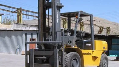 ۲ دستگاه لیفتراک قاچاق در شهرضا کشف شد
