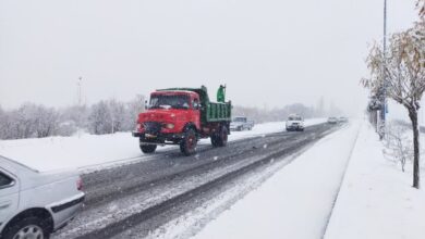 آغاز عملیات برف‌روبی و نمک‌پاشی در معابر گلپایگان