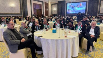 استقبال گرم حماس از اسرای آزاد شده فلسطینی در قاهره استقبال گرم حماس از اسرای آزاد شده فلسطینی در قاهره