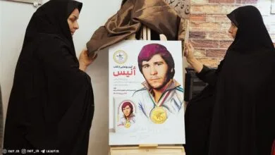 کتاب «أنیس» رونمایی شد کتاب «أنیس» رونمایی شد