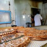 برخی نانوایی‌ها هنوز جوش شیرین استفاده می‌کنند