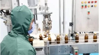 تشریح وضعیت تامین ارز دارو و واکسن تشریح وضعیت تامین ارز دارو و واکسن