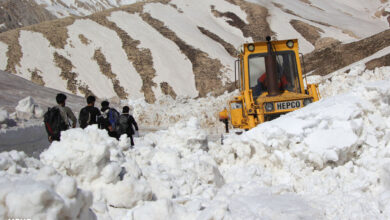 برف‌روبی ۵ هزار کیلومتر از راه‌های اصفهان؛ مسیر ۶۰ روستا مسدود است