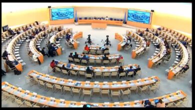 ترامپ دو فرمان جنجالی دیگر را امضا می کند ترامپ دو فرمان جنجالی دیگر را امضا می کند