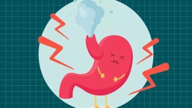 چرا شب‌ها این‌قدر گاز معده داریم؟