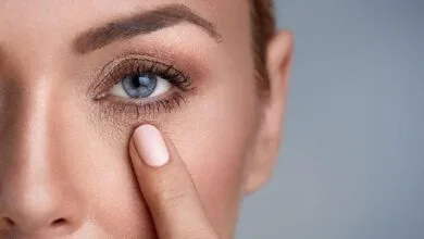 چرا زیر چشم سیاه و گود میشود؟ چگونه از آن جلوگیری کنیم؟ چرا زیر چشم سیاه و گود میشود؟ چگونه از آن جلوگیری کنیم؟
