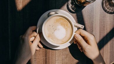 این افراد باید در مصرف قهوه دقت کنند