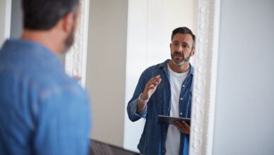 چند نکته درباره کسانی که با خودشان حرف می زنند