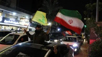 شعار «لبیک یا نصرالله» در محل شهادت سید حسن نصرالله + ویدئو شعار «لبیک یا نصرالله» در محل شهادت سید حسن نصرالله + ویدئو