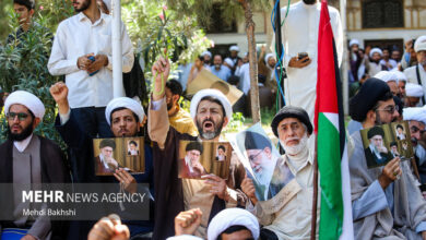 اجتماع مردمی «لبیک با نصرالله» در قم آغاز شد