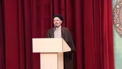 حجت‌الاسلام شاهرخی: تعطیلی ده‌ها ساله برخی صنایع موجب بیکاری شده است