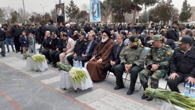 شهدا بنیانگذار انقلاب ما بودند شهدا بنیانگذار انقلاب ما بودند