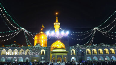 حرم مطهر امام رضا(ع) در شب نیمه شعبان