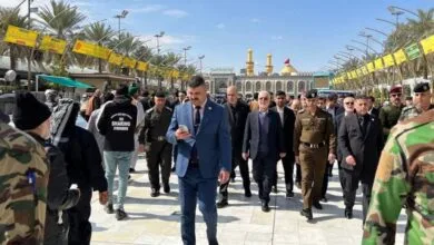 وزیر کشور در روز دوم سفر به عراق، به زیارت عتبات عالیات رفت
