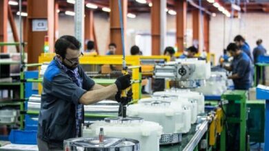 ۵۰ درصد صنایع و شرکت‌های استان مرکزی حق بیمه کارگران خود را در خارج از استان پرداخت می‌کنند