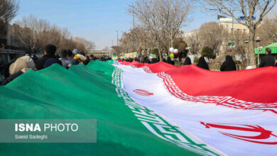 شاخصه‌های نظام مردم سالاری دینی