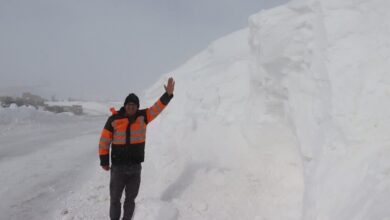 کولاک در محور رزن-آوج/  ارتفاع برف به ۶ متر رسید