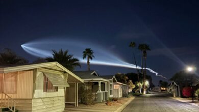 ردپای موشک «فالکون ۹» در آسمان کالیفرنیا