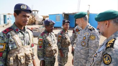 بازدید امیر دریادار سیاری از پایگاه دریایی پسابندر