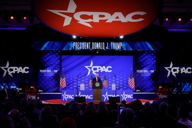 ترامپ: عدهای جنگطلب «مارکسیست» در واشنگتن حکمرانی میکردند