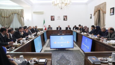 تاکید معاون اول رئیس جمهور بر برخورد دولت با احتکارکنندگان کالاهای اساسی تاکید معاون اول رئیس جمهور بر برخورد دولت با احتکارکنندگان کالاهای اساسی