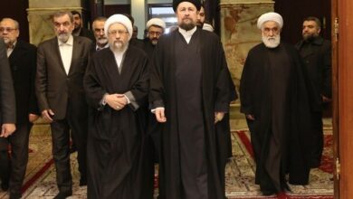 تجدید میثاق رئیس و اعضای مجمع تشخیص مصلحت نظام با آرمانهای امام (ره) تجدید میثاق رئیس و اعضای مجمع تشخیص مصلحت نظام با آرمانهای امام (ره)