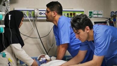 در اثر مهاجرت و ترک شغل پرستاران نصف استاندارد جهانی نیرو داریم در اثر مهاجرت و ترک شغل پرستاران نصف استاندارد جهانی نیرو داریم