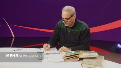 ادعای عجیب گزارشگر باسابقه این بار در مورد یک وزیر ادعای عجیب گزارشگر باسابقه این بار در مورد یک وزیر