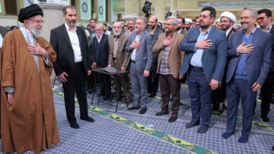 واکنش رهبر انقلاب به شعری برگرفته از آخرین مکالمه بیسیم شهید کاظمی با شهید باکری + ویدئو