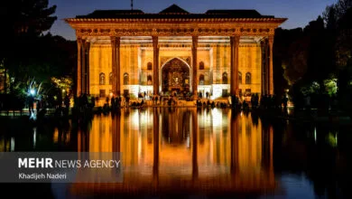 سرزمین من؛ کاخ چهلستون اصفهان سرزمین من؛ کاخ چهلستون اصفهان