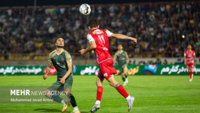 لیگ برتر فوتبال – شمس‌آذر و پرسپولیس