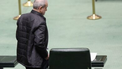 پزشکیان؛ سینه به سینه بحران ها