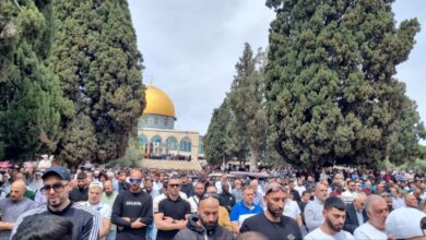 ۷۵۰۰۰ فلسطینی خود را به نماز جمعه مسجد الاقصی رساندند