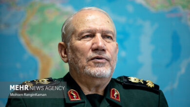 سرلشکر صفوی: بدون همراهی زنان نه در انقلاب و نه در جنگ پیروز نمی‌شدیم