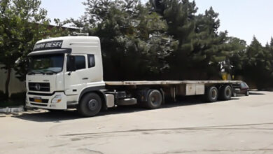 توقیف کامیون بنز جرثقیل‌دار با رانندگی پسر ۱۸ ساله در ساوه