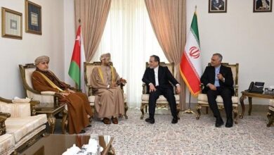 تبادل نظر وزرای خارجه ایران و عمان در مورد تحولات مرتبط با مذاکرات