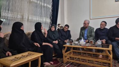 گریه ربیعی دستیار رییس جمهور در منزل الهه حسین نژاد