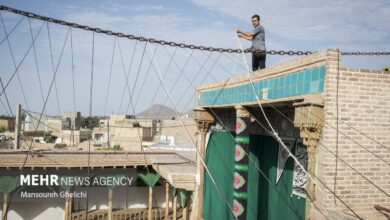 راز ۹۰ ساله تکیه بازار شاهرود: زنجیری که نماد عهد با حسین(ع) شد