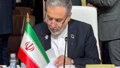 عراقچی: ایران در کنار برادران و خواهران مسلمان ایستاده است عراقچی: ایران در کنار برادران و خواهران مسلمان ایستاده است