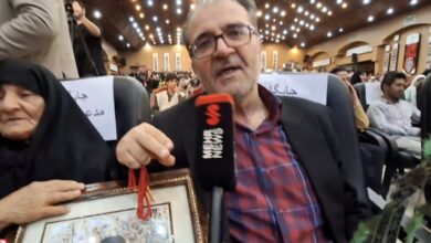 تجلیل خانواده شهید نوری از ایثارگری‌های او