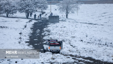 رستگاری:بارش شدید برف و مه غلیظ محورهای روستایی استان یزد را مسدود کرد رستگاری:بارش شدید برف و مه غلیظ محورهای روستایی استان یزد را مسدود کرد