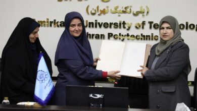 بازدید کتابداران دانشگاه فرات‌الاوسط عراق از کتابخانه دانشگاه امیرکبیر