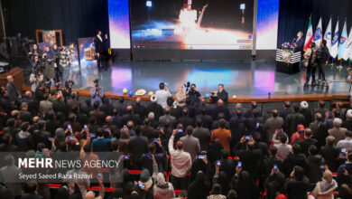 مراسم پرتاب هم‌زمان ٣ ماهواره ایرانی به فضا